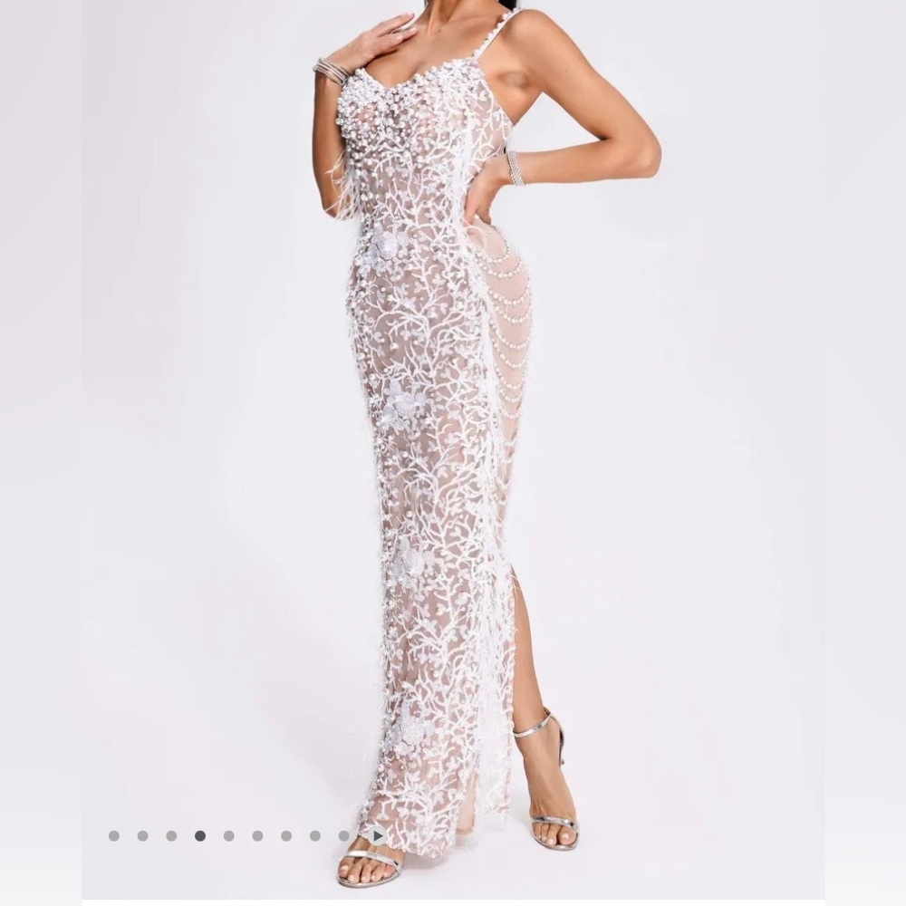 Elegant White Lace Prom Dress